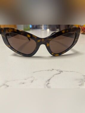 Prada Tortoiseshell Cat-Eye Sunglasses with Brown Lenses
